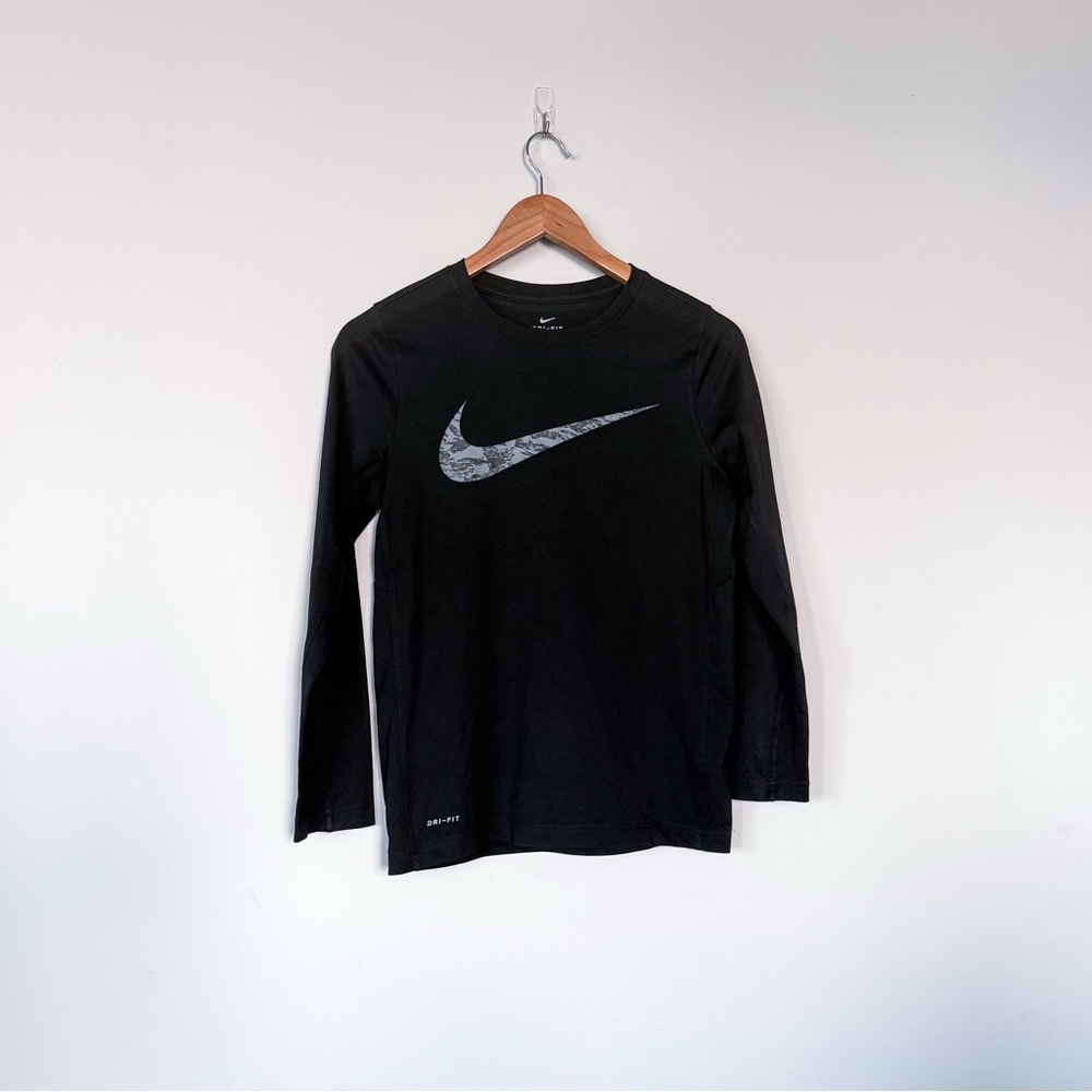 3/$20⚡️ Nike Dri-Fit Black Athletic Long Sleeve Performance Shirt Swoosh Boys